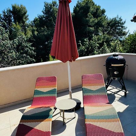 Just Renovated Stylish 2 Bedrooms Apartment Only A Few Steps From The Beach! Novigrad Istria Dış mekan fotoğraf